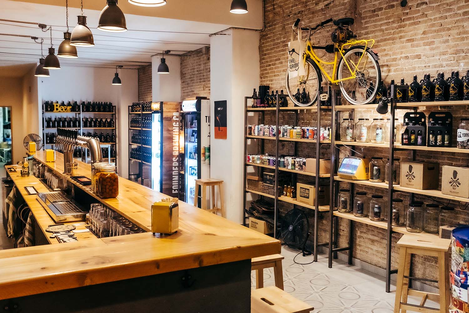 The Growler, the perfect spot for a relaxed after-work pint of craft beer